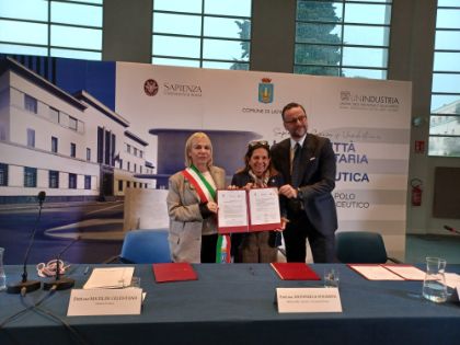 Latina, città universitaria e della farmaceutica: siglato il protocollo d’intesa tra Sapienza, Comune di Latina e Unindustria