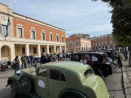 Circuito dell’Agro Pontino, trionfo per la rievocazione nel centro storico di Latina Circuito dell’Agro Pontino, trionfo per la rievocazione nel centro storico di Latina