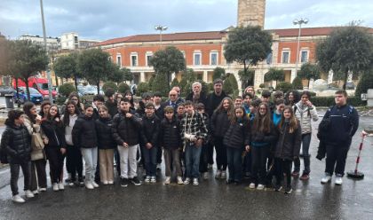 I giovani dell’Agorà partecipano alla proiezione de “La bambina con la valigia” per il Giorno del Ricordo