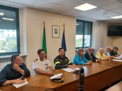 Firmato in Prefettura l'accordo per il potenziamento della sorveglianza e del salvamento acquatico