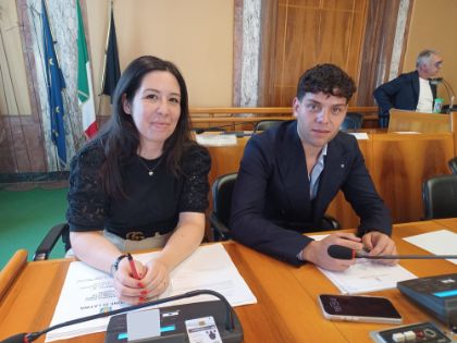 Nuovo Piano impianti pubblicitari e pubbliche affissioni, ok unanime del Consiglio comunale