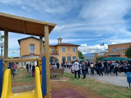 Borgo San Michele, inaugurato il parco giochi intitolato a San Carlo Acutis