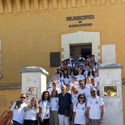 Agorà delle ragazze e dei ragazzi in visita a Ventotene: protagonisti di un viaggio tra memoria e futuro