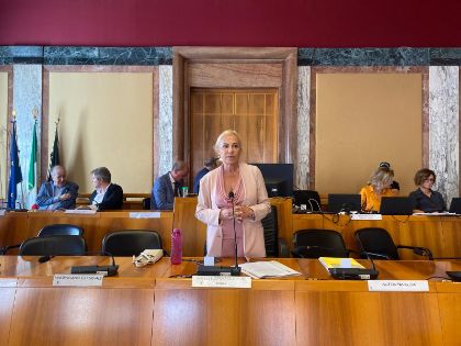 Premio Latina Giovani Imprenditori, il Consiglio comunale approva all’unanimità il regolamento