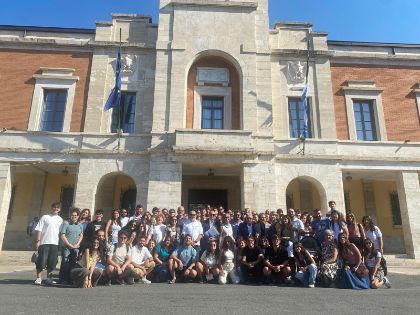 Tappa a Latina per il Giubileo dei Giovani: ricevuti 85 ragazzi provenienti da Foggia Tappa a Latina per il Giubileo dei Giovani: ricevuti 85 ragazzi provenienti da Foggia