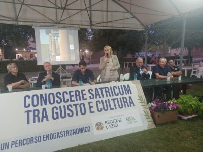 TAVOLO RELATORI