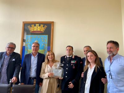 Il consigliere Renzo Scalco, il consigliere Vincenzo Valletta, il Sindaco Matilde Celentano, il luogotenente Vitantonio Di Muro, il vicesindaco Massimiliano Carnevale, l'assessore Francesca Tesone e l'assessore Di Coc