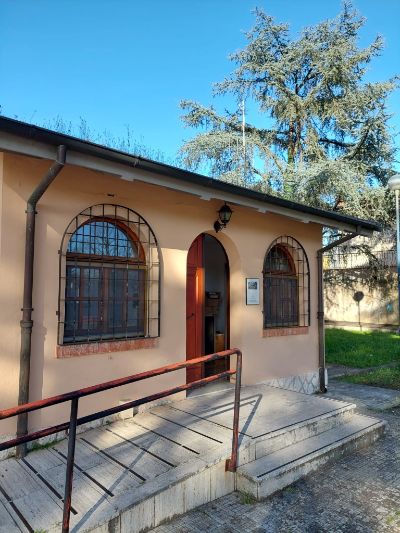 biblioteca Latina Scalo ok